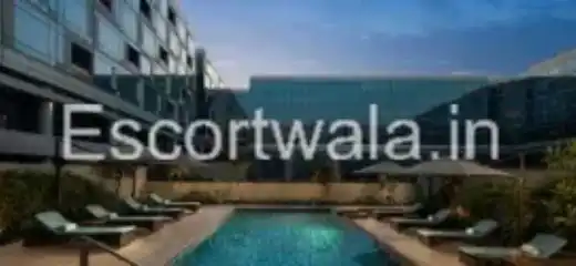 Hotels escorts servive